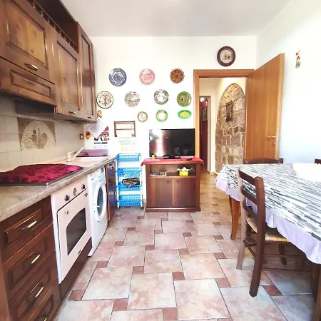 Carmen Apartment *