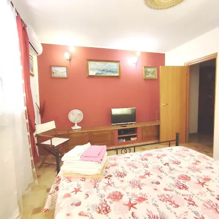 Apartment Carmen *